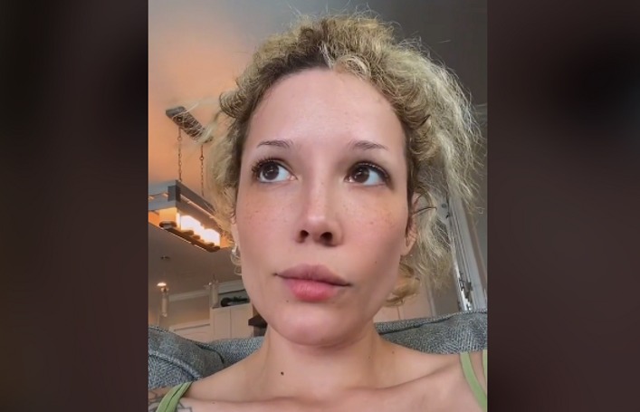Halsey 2022 TikTok