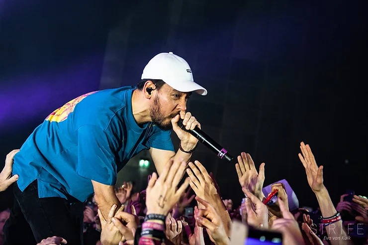 Mike Shinoda Linkin Park Live Crowd8b9ec42634