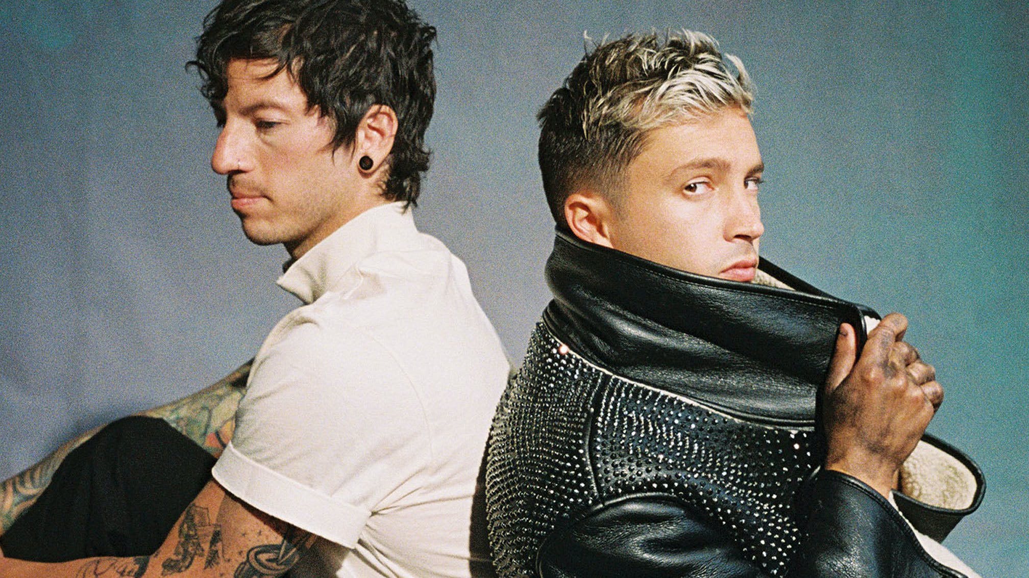 twenty-one-pilots-November-2021-promo-credit-Ashley-Osborn