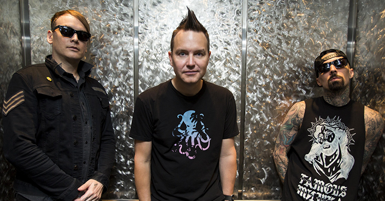 concert-review-blink-182-a-day-to-remember-all-time-low