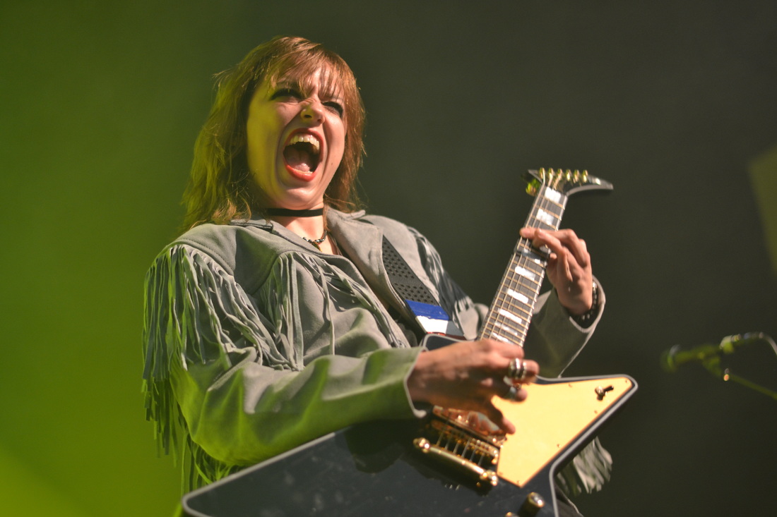 halestorm-have-released-a-christmas-track