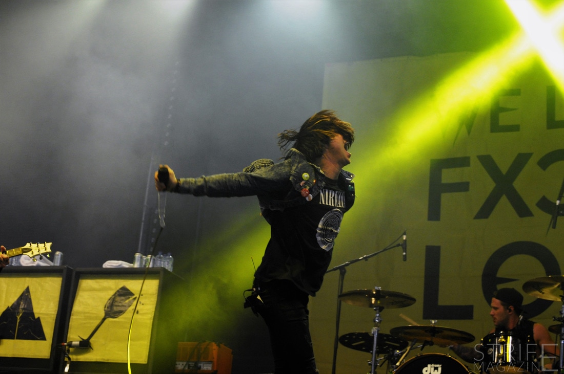 the-powerfest-headlined-by-sleeping-with-sirens-pierce-the-veil-announces-new-names