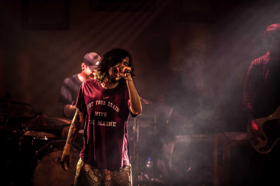 photo-review-real-friends-de-melkweg-amsterdam