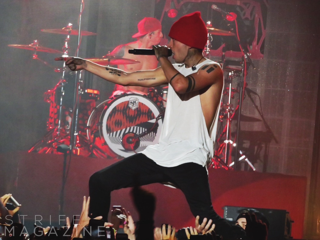 tell-us-how-twenty-one-pilots-have-impacted-your-life-get-featured-in-our-next-magazine