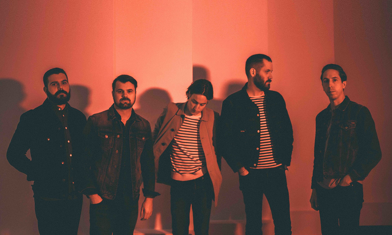 silverstein-bassist-gets-murdered-on-stage-by-gwars-beefcake-the-mighty