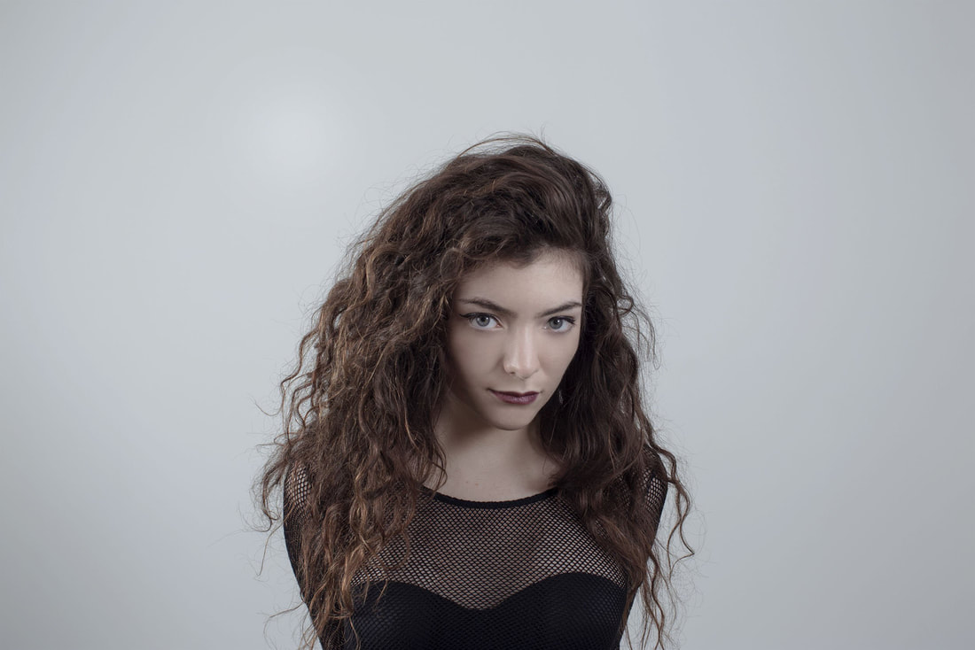 lorde-reimagines-melodrama-tracks-acoustically-in-live-session