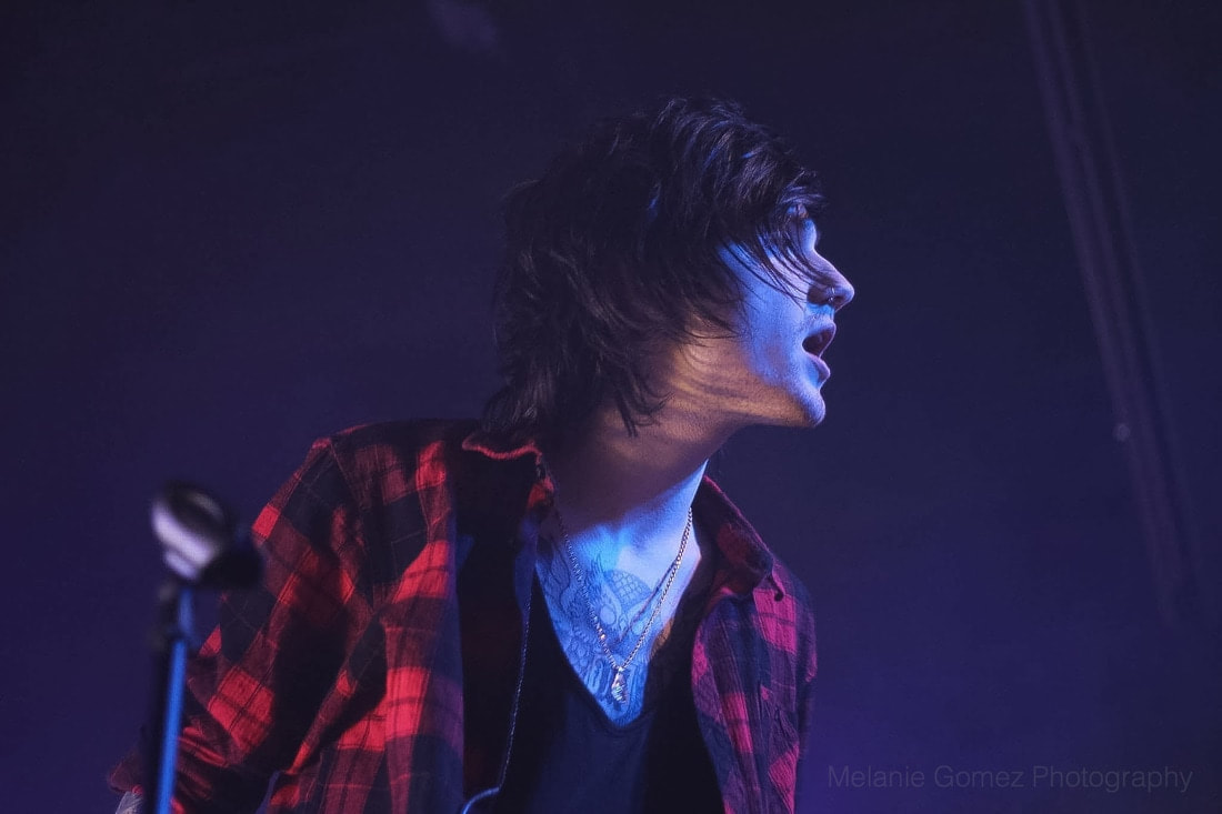 ex-asking-alexandria-vocalist-denis-stoff-has-a-new-band