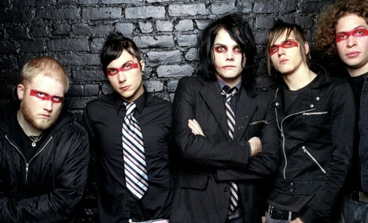 watch-helena-by-my-chemical-romance-covered-by-a-clown