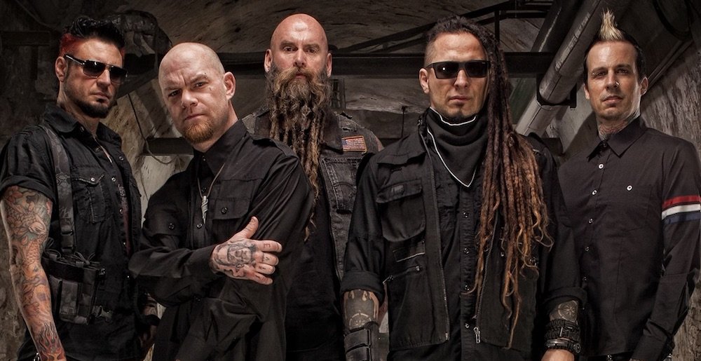 five-finger-death-punch-joined-by-metal-granny-on-stage