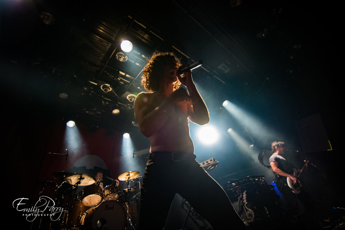 photo-review-nothing-more-psycho-village-in-search-of-sun-melkweg-amsterdam