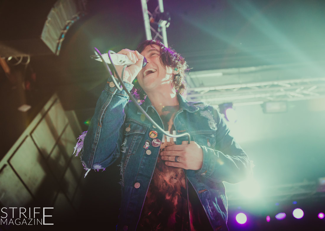 photo-review-sleeping-with-sirens-set-it-off-joliet