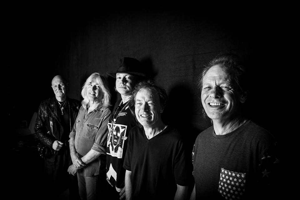 will-acdc-continue-with-axl-rose