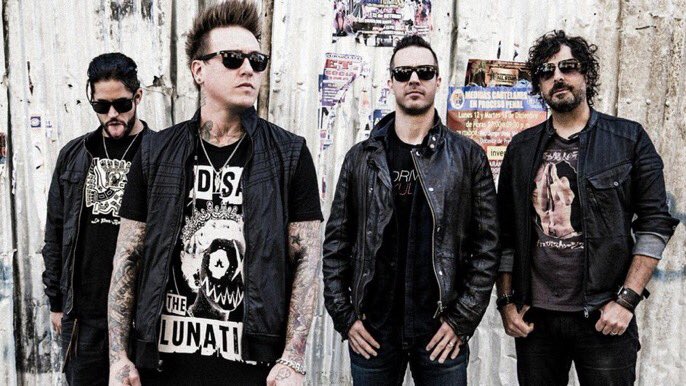 papa-roach-release-new-music-video9751291
