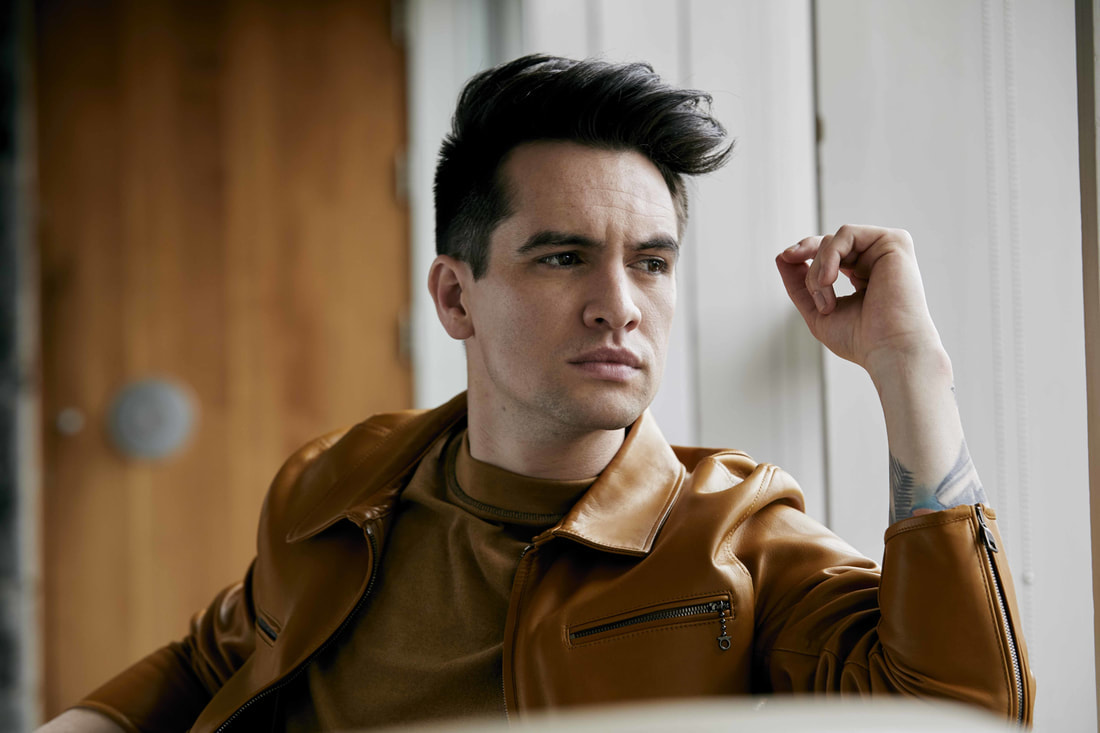 panic-at-the-disco-announce-special-performance