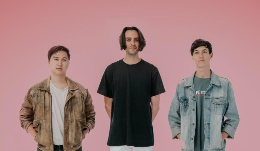 album-review-with-confidence-love-and-loathing
