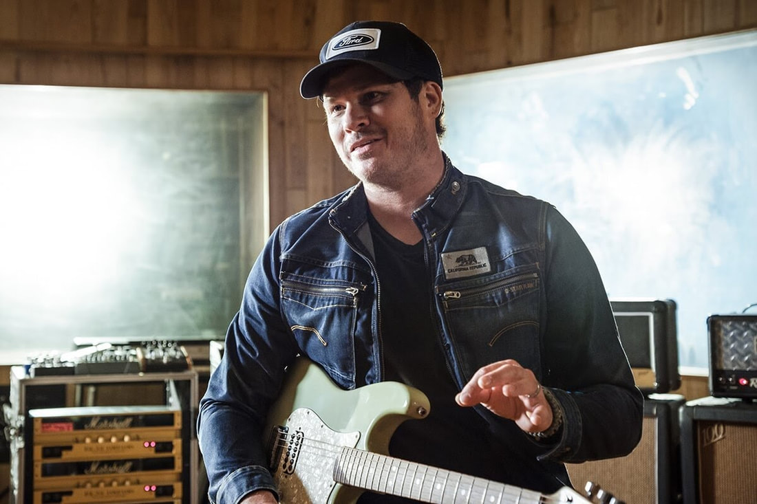 tom-delonge-releases-second-novel-in-trilogy-series