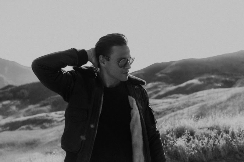 tilian-streams-stunning-new-record-the-skeptic