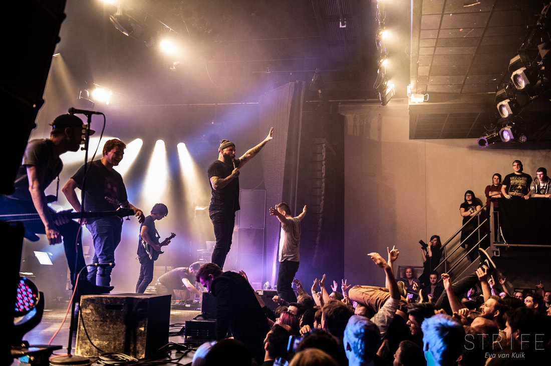 photo-review-august-burns-red-betraying-the-martys-set-amsterdam-ablaze