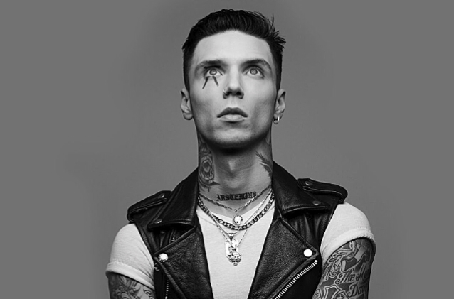 andy-black-announces-drag-artist-as-support-act-for-upcoming-tour