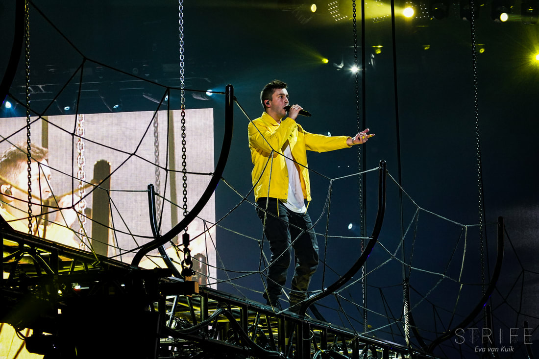 warner-music-are-taking-down-twenty-one-pilots-content-from-youtube-join-the-clique-in-attempting-to-get-it-back