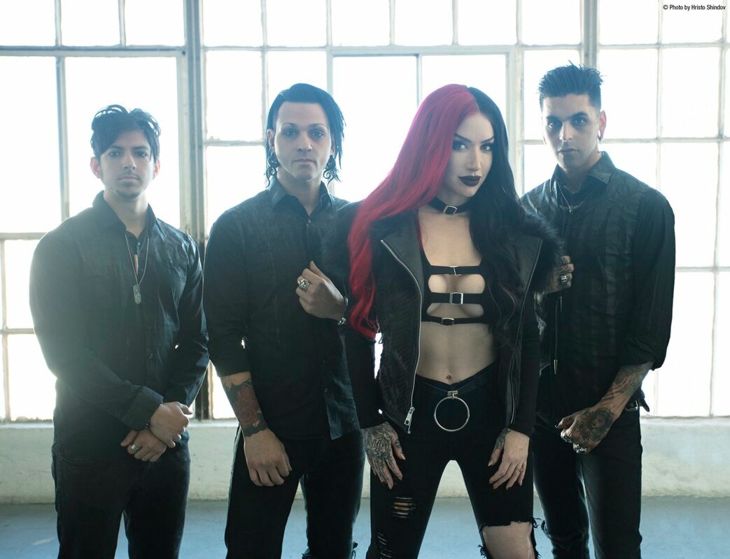 new-years-day-release-new-music-video2805901