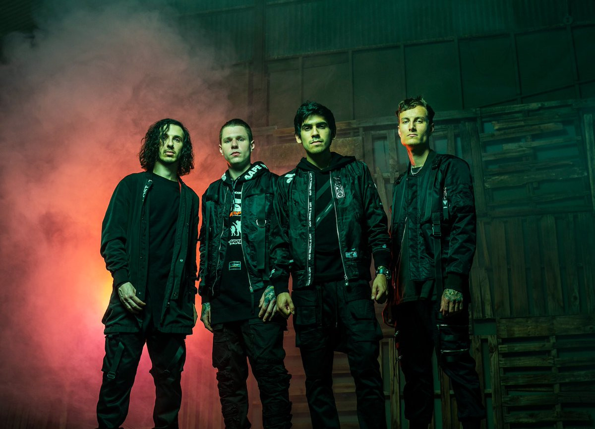 crown-the-empire