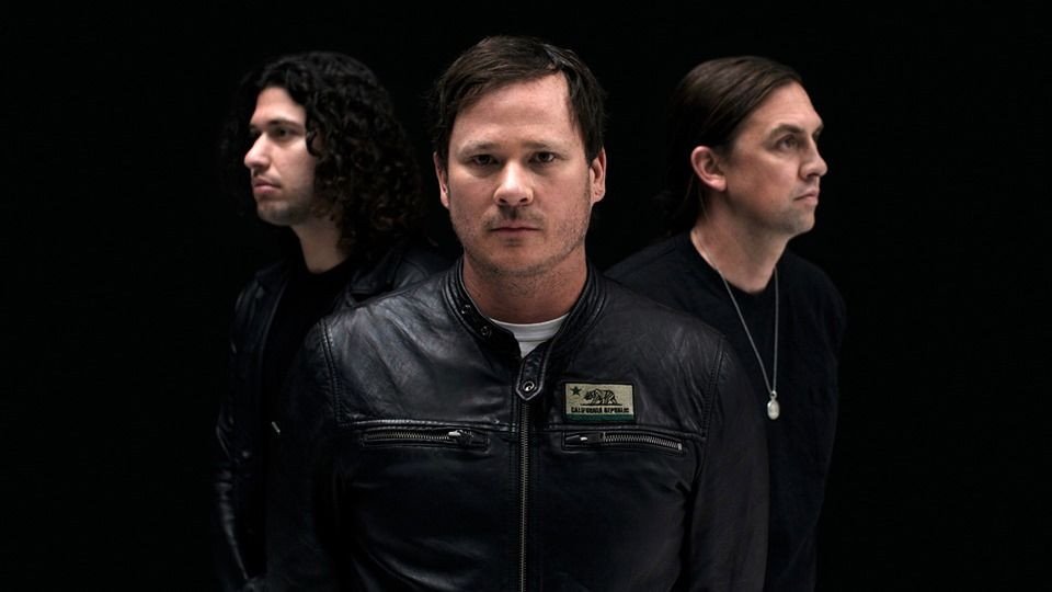angels-airwaves